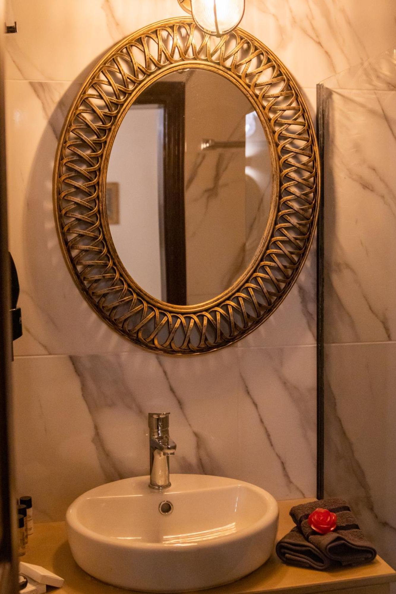April Luxury Suites (Adults Only) Rhodes City الغرفة الصورة