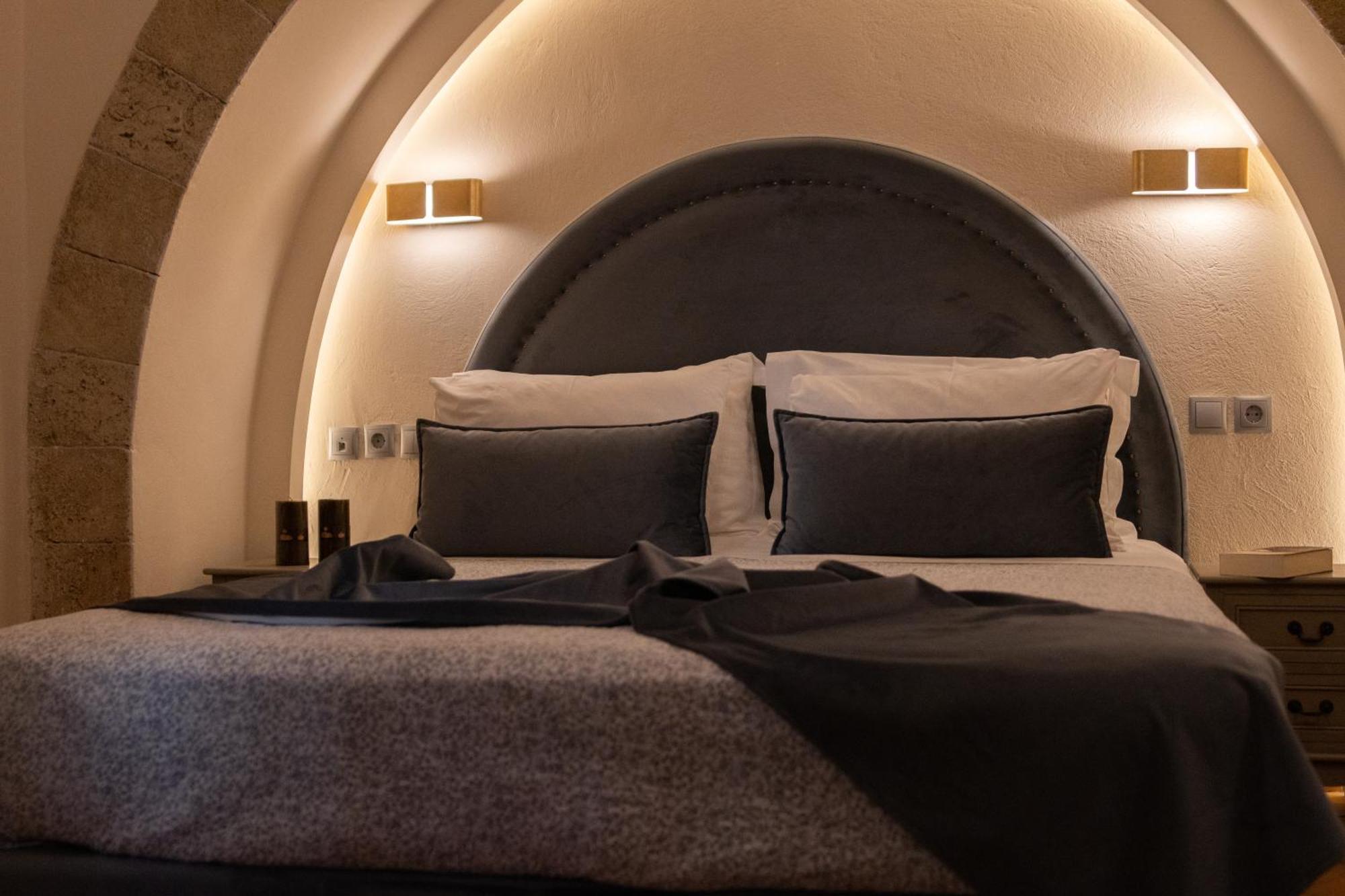 April Luxury Suites (Adults Only) Rhodes City الغرفة الصورة