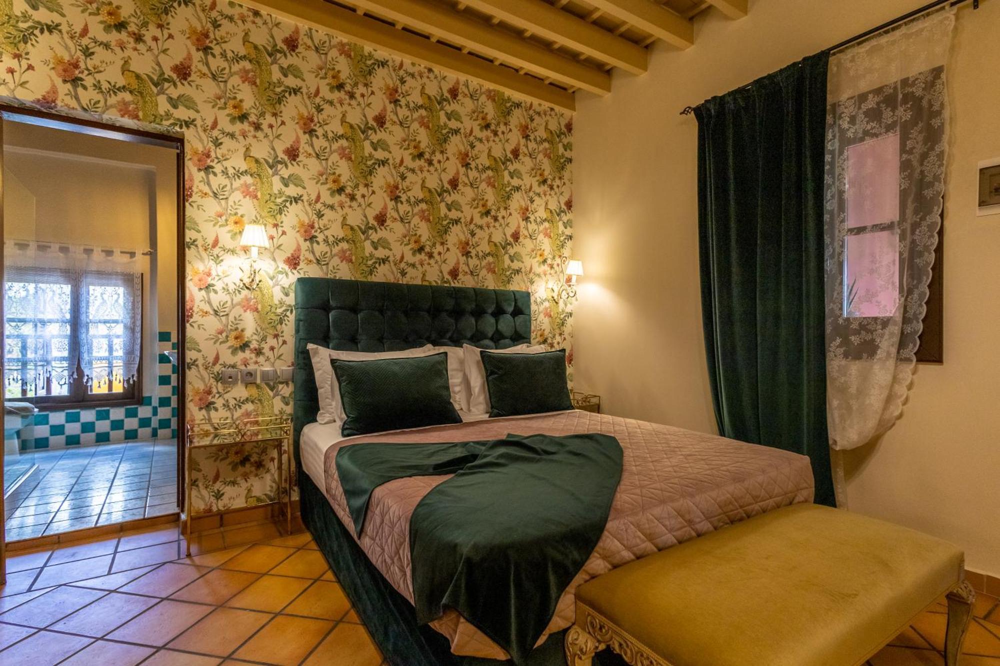 April Luxury Suites (Adults Only) Rhodes City الغرفة الصورة